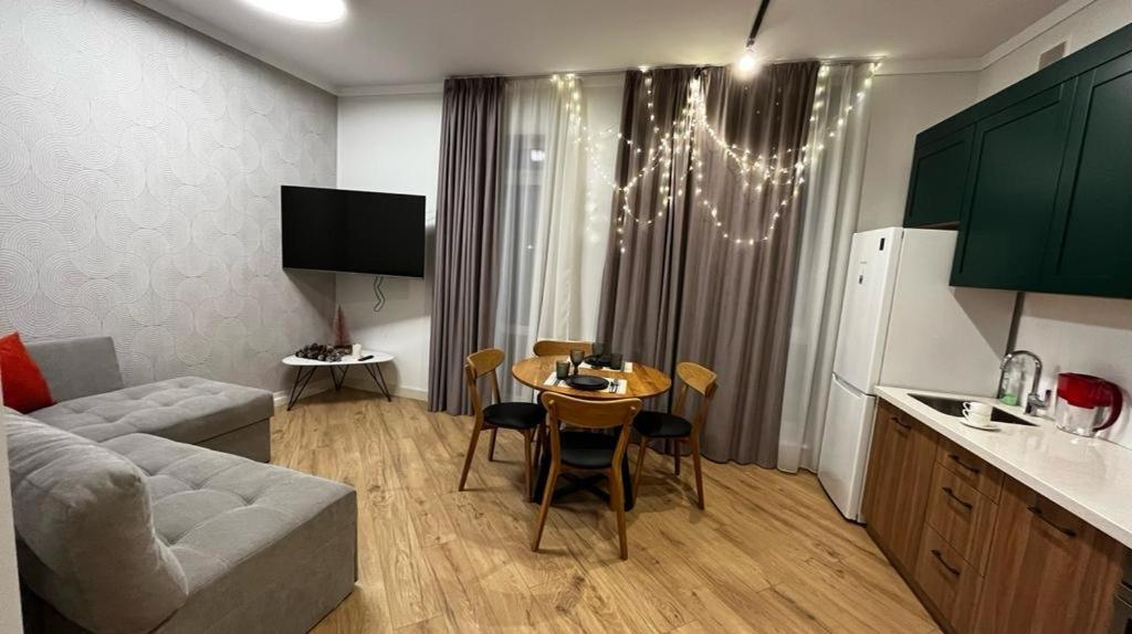 Apartment Shevchenco Lviv Eksteriør billede